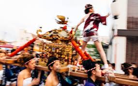 The Power of Womens Portable Shrine at Imari Citys Dotchan FestivalThis  page has not been translated free stock ID.15818 - PAKUTASO