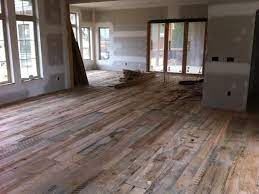 Cut, glue and seam linoleum. Reclaimed Barnwood Flooring Rustic Flooring By Jimellison On Etsy 7 25 Rustic Flooring Home Depot Wood Tile Barnwood Floors