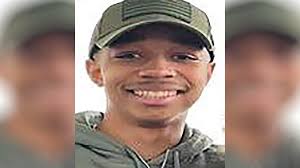 Mom of 7 accused of offering man