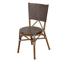 Elles sont à coupler avec des chaises de terrasse design. Chaise Pour Terrasse De Bistrot Ou Bar Fabriquee En Rotin