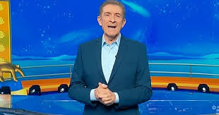 Elenco aforismi di ezio greggio; Striscia La Notizia Ezio Greggio Infierisce Sui Cantanti Di Sanremo 2021 Ma Ancora Campa Libero Quotidiano