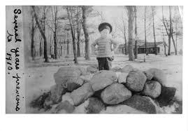 Today's post is of a couple Lilac Time photos from the past! these photos  defently show how exciting Lilac Time was no matter the year! The first  photo is from 1971. Pictured,