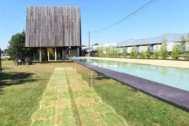 De avontuurlijke namen op de blitse slotmachines steken schril af tegen de mannen en vrouwen die ze bespelen: De Gouden Baai Van De Kempen Wim Tellier Bouwt Zwevend Zw Malle Gazet Van Antwerpen Mobile