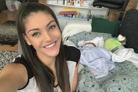 Folyamatosan frissülő instagram és youtube statisztikáink átfogó képet adnak a magyar social média legnépszerűbb, legtöbb követővel rendelkező felhasználóiról és a legígéretesebb közösségi média sztárokról egyaránt. Ezert Takargatta Eddig Kisfia Arcat Kulcsar Edina