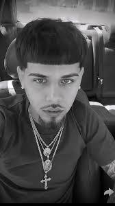 Jesse Larios's Instagram, Twitter & Facebook