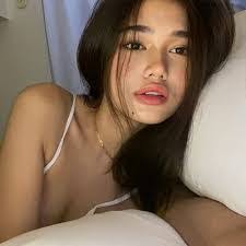 Allyn Rivera's Instagram, Twitter & Facebook