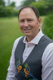 Danielle Emmer's Instagram, Twitter & Facebook