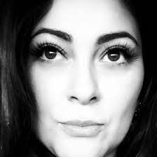 Betty Pulido's Instagram, Twitter & Facebook