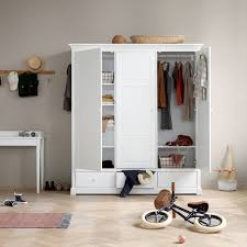 The style of our furniture covers: Oliver Furniture Kleiderschrank 3 Turig Mit Drei Schubladen