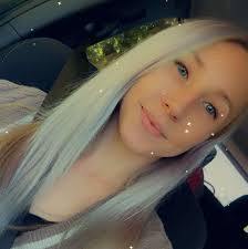 Hey Momma's! I was curious how you all keep your identity separate from  your mom identity? I have a 2 and almost 4 year old and I don't want to  loose myself….