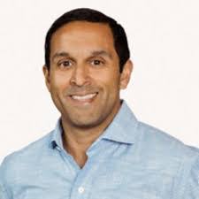 Yelena Shkolnik's Instagram, Twitter & Facebook