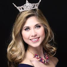 Savannah Marcum's Instagram, Twitter & Facebook