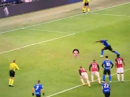 Lukaku was especially fuming and at one point can be heard accusing ibrahimović of talking about his mother and proceeded to insult ibrahimović's wife as well. He Pictured Zlatan S Head For That Penalty The Funniest Tweets As Lukaku Ibrahimovic Fight Citi Sports Online