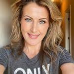 Sheri Jester's Instagram, Twitter & Facebook