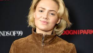 Her er Jørgen Olsens kone Lena Olsen