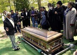 20:45 (15:45 est) houston's coffin is now being carried out to a recording of her number one hit i will. Carter From Whitney Houston To Locals All Of This Newark Funeral Director S Clients Go Out In Style Nj Com