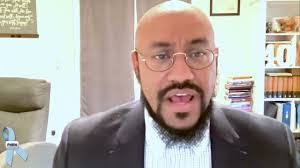 Byron Benton's Instagram, Twitter & Facebook