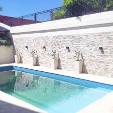 13 Schone Pools Fur Kleine Garten Homify In 2020 Pool Fur Kleinen Garten Kleiner Pool Ideen Moderne Pools