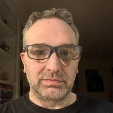 Sydney Sweeney gegen Scarlett Johansson