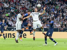 Olivier giroud (31) ist nicht nur einer der besten fußballspieler frankreichs, sondern auch einer der heißesten kicker der wm 2018 in russland. G8xe1gjiidj3am