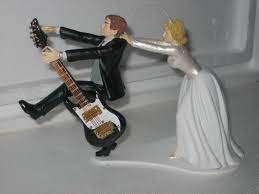 Pin By Tracey Stalley On Wedding Cake Toppers Themed Wedding Cakes Wedding Cake Toppers Wedding Cake Topper Guitar