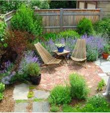 Idea For Paved Area Courtyard Gardens Design Small Yard Landscaping Small Courtyard Gardens