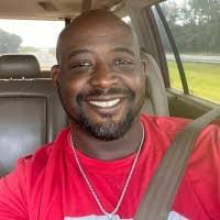 Derrick Norman's Instagram, Twitter & Facebook