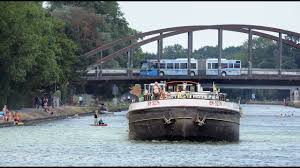 Maybe you would like to learn more about one of these? Dortmund Ems Kanal Fahrt Auf Binnenschiff Youtube