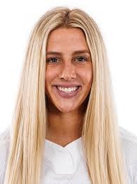 Kelly Cassady's Instagram, Twitter & Facebook