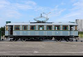 Maybe you would like to learn more about one of these? A Am Mot 2 Ctp Compania De Transport Public Arad Ganz Emu At Arad Romania By Florin Moldovan è·¯é¢é»è»