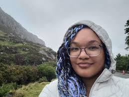 Samantha Haskins's Instagram, Twitter & Facebook