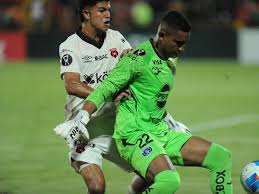 Polêmica no Futebol! Goleiro do Motagua Desmereceu o Alajuelense?