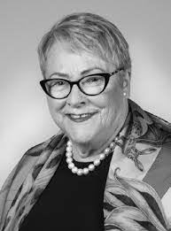 Kim Parton's Instagram, Twitter & Facebook