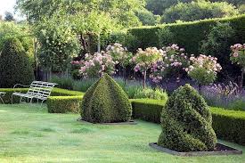 Lady Karen Watson Home Beautiful Gardens Landscape Design Garden Hedges