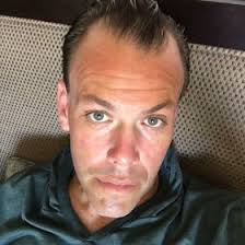 J. Levi Knapp (jleviknapp)