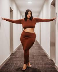 Plus Size Fashion For Women Plussize Plus Size Fashion Fashion Plus Size Women