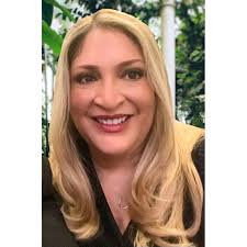 Kim Wileman's Instagram, Twitter & Facebook