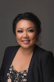 I began my MAC career in 2018 as a 15 hour part-time artist at Dillard's  Gainesville. Worked my way to become counter manager, and had the  incredible opportunity to join the SMC