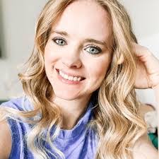 Katie Allgood's Instagram, Twitter & Facebook