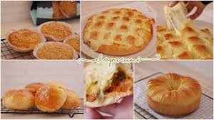 Roti + selada + keju akan terasa lezat untuk kamu yang nggak bisa melewatkan sarapan tanpa telur dadar, tenang, makanan kesukaanmu ini bisa kamu santap bersama roti. Korean Cream Cheese Garlic Bread Oven Tangkring Tanpa Mikser