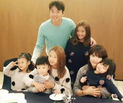 The return of superman is one of the two segments (the other segment is 1 night 2 days) of the happy sunday series. Malaysian Kpop Fans On Twitter Anyone Fan Of The Return Of Superman Mom Of The Lee 5 Siblings Su Jin Omma Has Shared On Her Sns Page That The Entire Lee