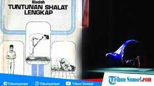 Maybe you would like to learn more about one of these? Download Buku Panduan Lengkap Tata Cara Sholat Wajib Dan Sunah Beserta Bacaan Dan Artinya Tribun Sumsel