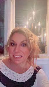 Becky Wickstrom's Instagram, Twitter & Facebook