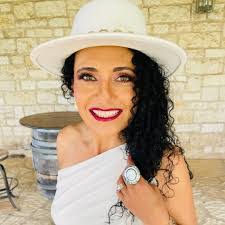 Yolanda Ayala's Instagram, Twitter & Facebook