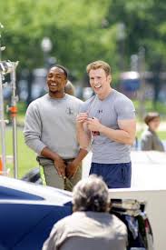 Maybe you would like to learn more about one of these? Anthony Mackie Starportrat News Bilder Gala De