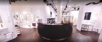 Having interior views can help you to avoid costly mistakes that will not only help you save money but can increase the value of your home. Flagshipstore Frankfurt Decor Walther