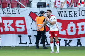 1 stycznia 2007 nastąpiło wydzielenie męskiej sekcji piłkarskiej z wielosekcyjnego gks górnik łęczna i utworzenie spółki akcyjnej. 1 Liga Lks Lodz Gornik Leczna 3 1 Dwa Gole Pirulo Relacja