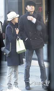 이지아(1978년 8월 6일 ~ )는 대한민국의 배우다. ì´ì§€ì•„ ì •ìš°ì„±ì— ì§ì ' ì‚¬ê³¼ ì •ìš°ì„± ì•„ì§ë„ ì´ì§€ì•„ ì‚¬ëž'í•´ ê²½í–¥ì‹ ë¬¸