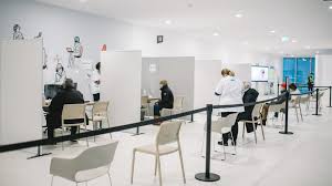 What is a vaccine hub? Coronavirus Les Premieres Vaccinations Ont Debute A