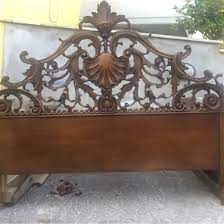 Testiera di letto barocco in legno massello intagliato, come lt30/t ma con finitura bianco poco anticato, alcuni dettagli con foglia oro, tessuto damascato giallo con lavorazione capitonnè. Barocco Letto Usato In Italia Vedi Tutte I 74 Prezzi